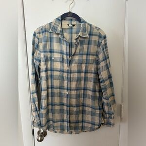 J crew XS cotton plaid button down